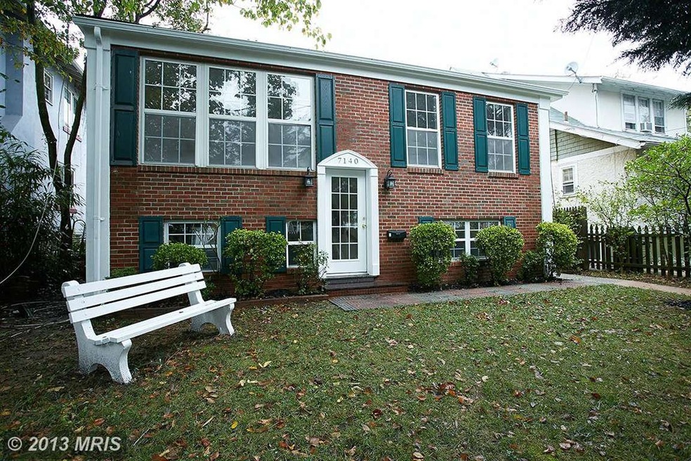 7140 Carroll Ave, Takoma Park, MD 20912 - photo 1