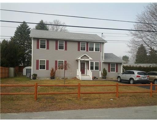 20 Sprague St, Greenville, RI 02828 - photo 1