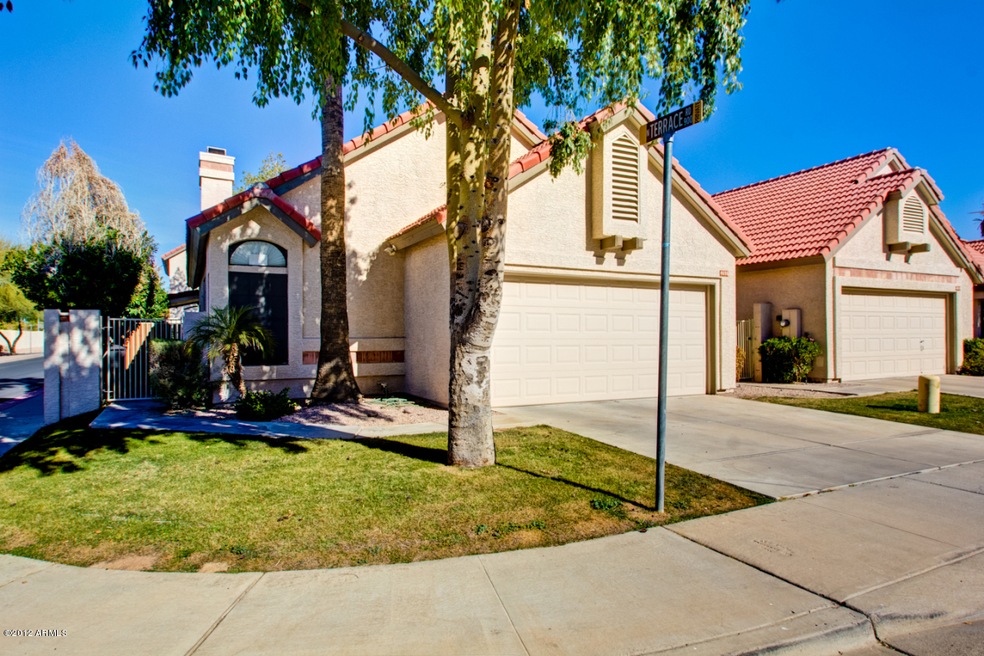 4696 W Dublin St, Chandler, AZ 85226 - photo 1