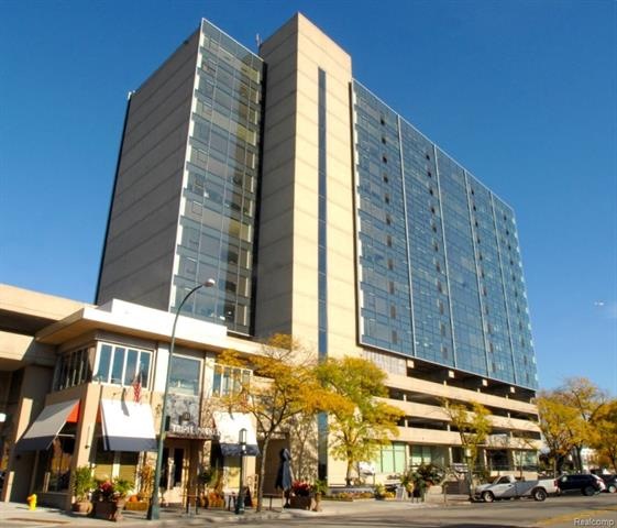 555 building Oct., 2017 copy.jpg