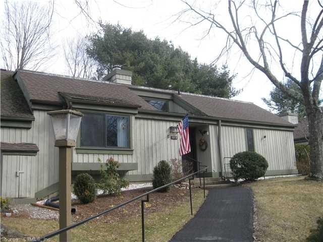 631 Heritage Village unit B, Southbury, CT 06488 - photo 1