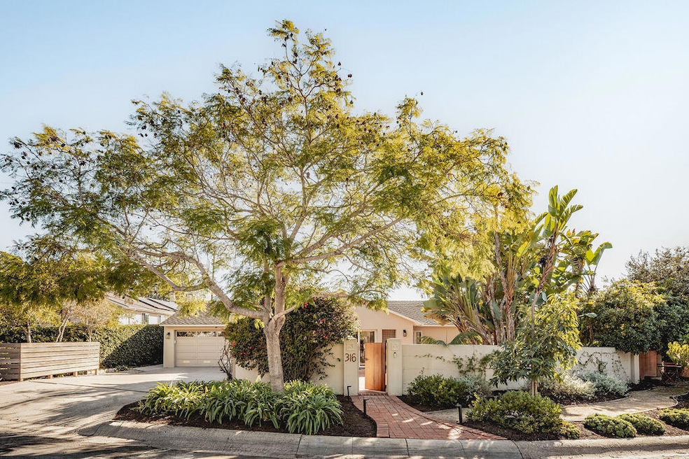 Under Contract $2,695,000