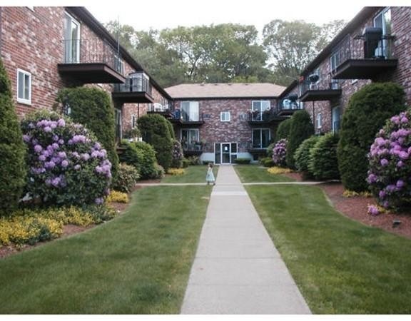 39 Westgate Rd unit 2, Chestnut Hill, MA 02467 - photo 1