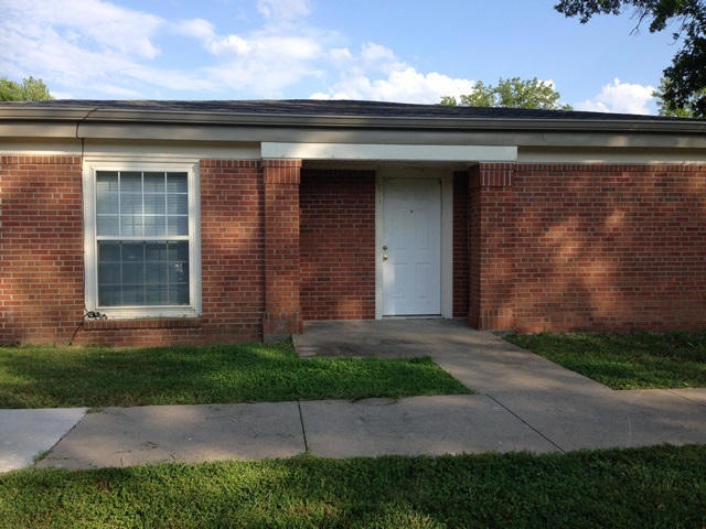 4200 S Bearfield Rd unit 11, Columbia, MO 65201 - photo 1