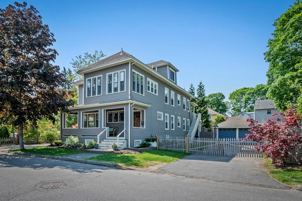 26 Cedar St unit 2, Marblehead, MA 01945 - photo 1