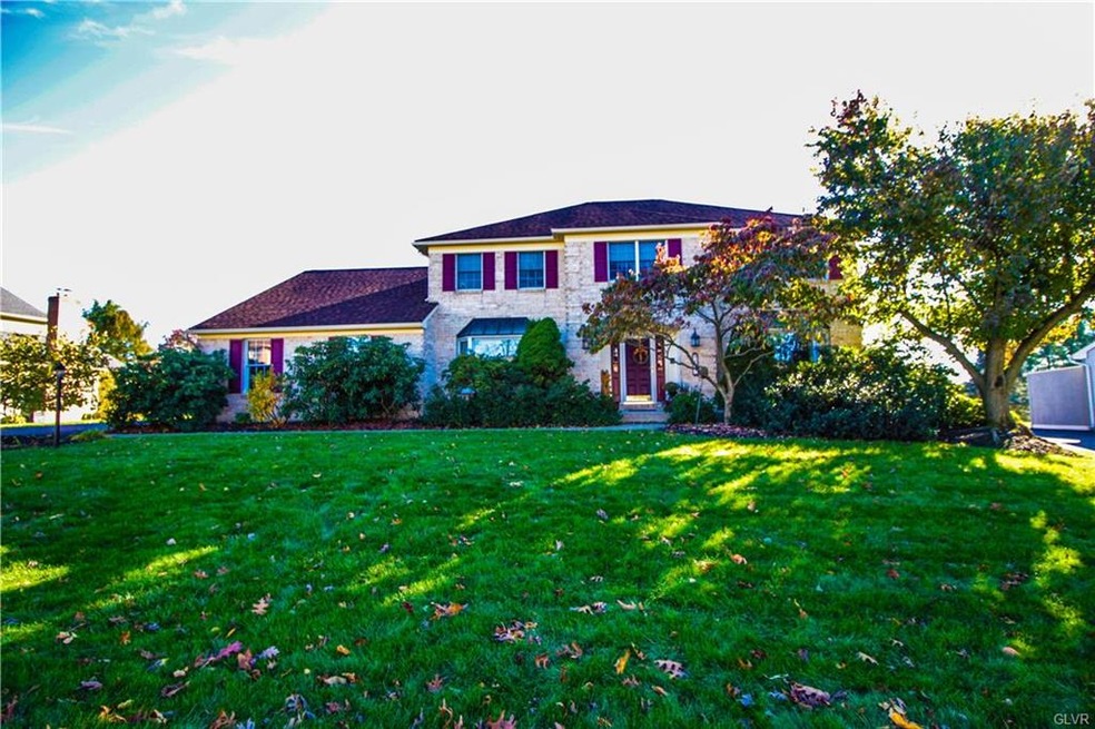 4641 Fir Dr, Nazareth, PA 18064 - photo 1