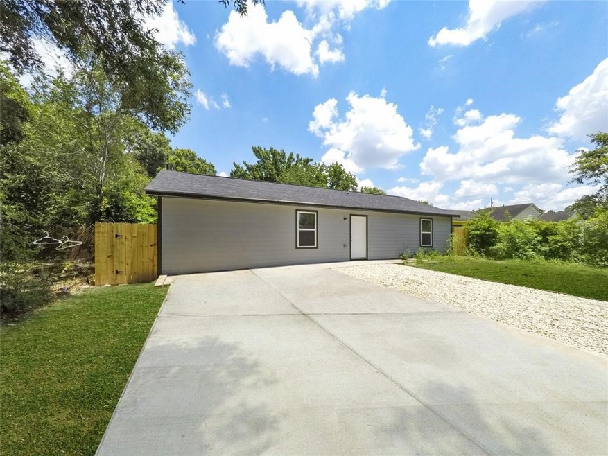 5327 Kingsbury St, Houston, TX 77021 - photo 1