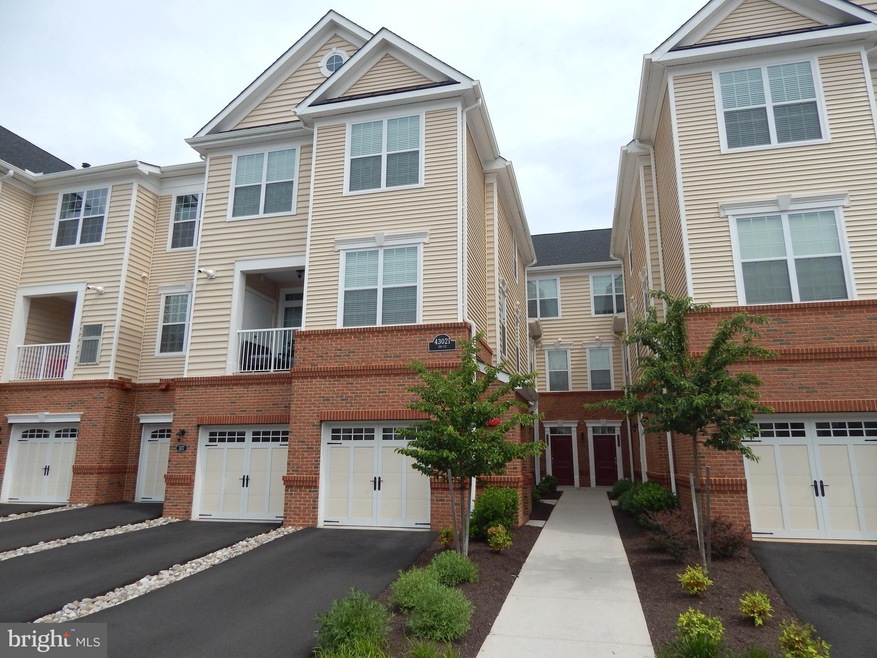43021 Greggsville Chapel Terrace unit 108, Dulles, VA 20148 - photo 1
