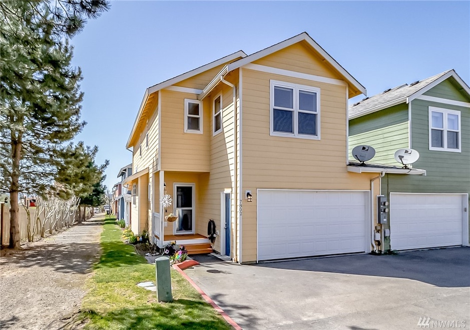 7802 Port Susan Place unit 21, Stanwood, WA 98292 - photo 1