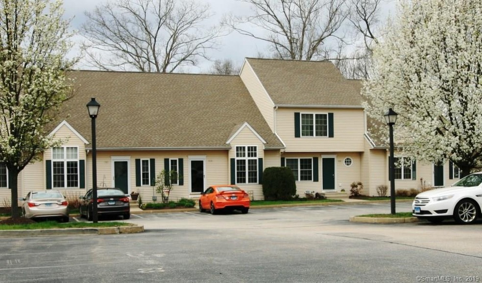 123 Briar Ln, Norwich, CT 06360 - photo 1