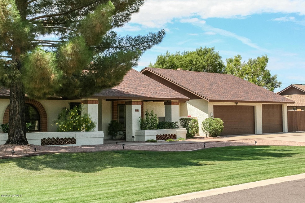 17 W Louis Way, Tempe, AZ 85284 - photo 1