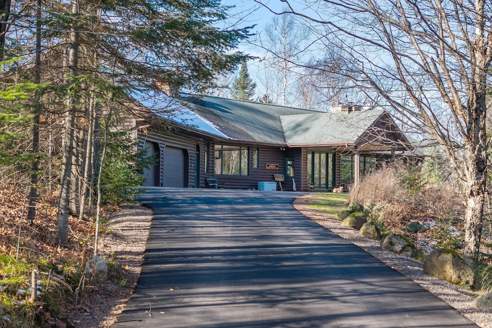 For Sale $1,650,000 • Co-Listing Agent