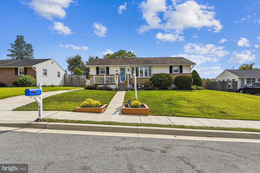 611 Brian St, Brooklyn, MD 21225 - photo 1