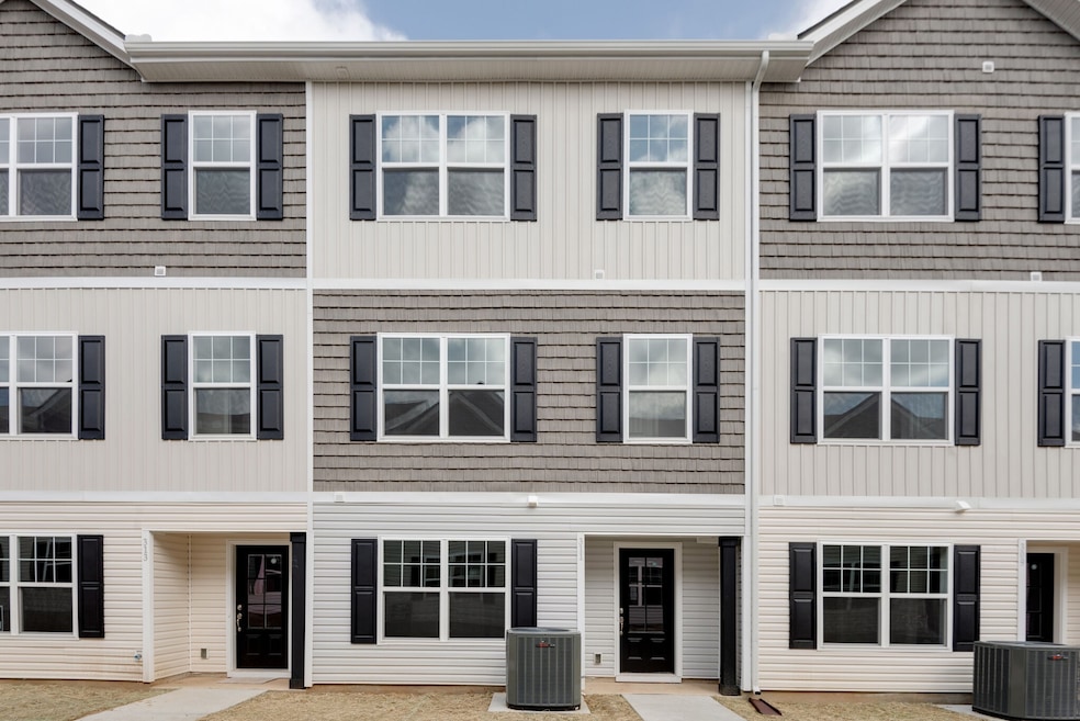 Sold $375,000 • Co-Listing Agent