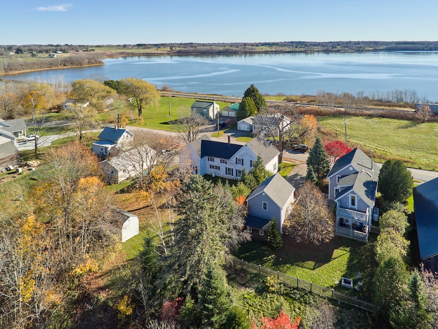 42 Thatcher Street, Thomaston