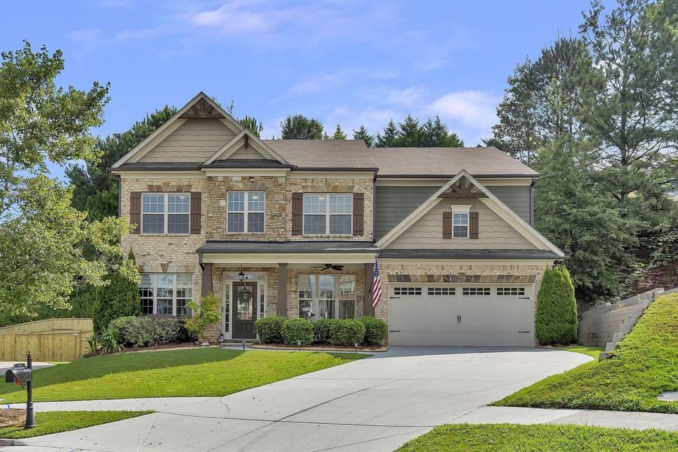 900 Crescent Ridge Dr, Buford, GA 30518 - photo 1