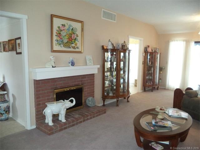 677 Heritage Village unit A, Southbury, CT 06488 - photo 1