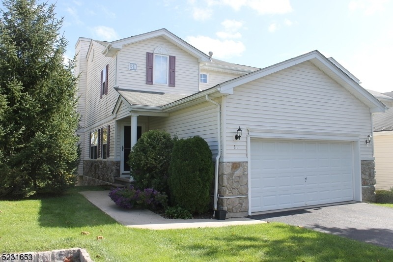 31 Spruce Hills Ct unit A1, Hamburg, NJ 07419 - photo 1
