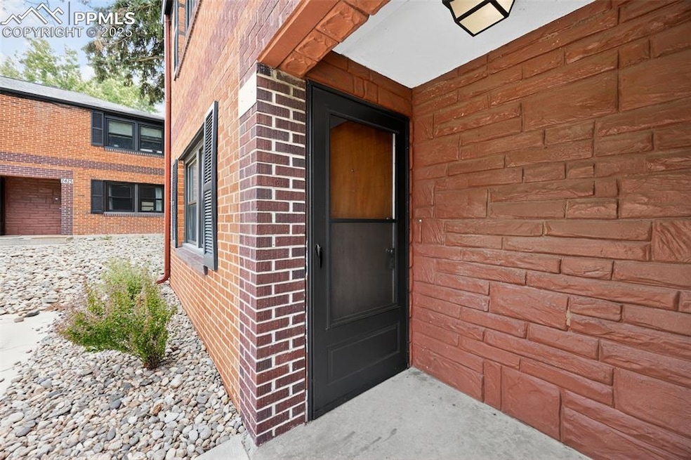 2423 Paseo Rd unit B4, Colorado Springs, CO 80907 - photo 1