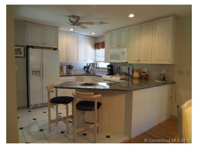 25 Stiles Rd, Southbury, CT 06488 - photo 1