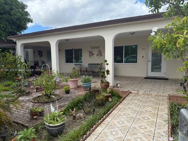 961 E 10th Place, Hialeah, FL 33010 - photo 1