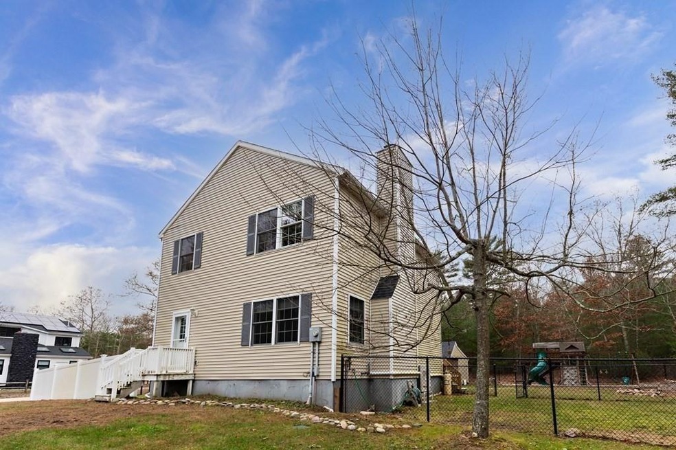 601 Wareham Rd, Plymouth, MA 02360 - photo 1