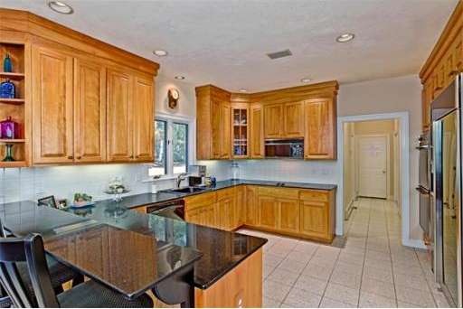 10 Norcross Rd, Hopkinton, MA 01748 - photo 1