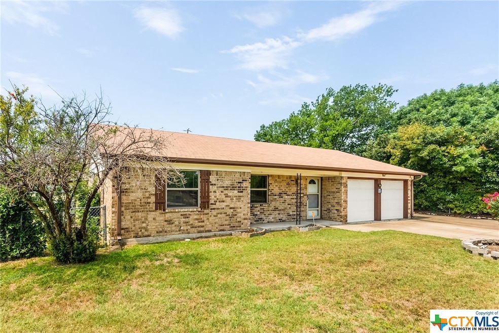 1004 Deorsam Dr, Copperas Cove, TX 76522 - photo 1