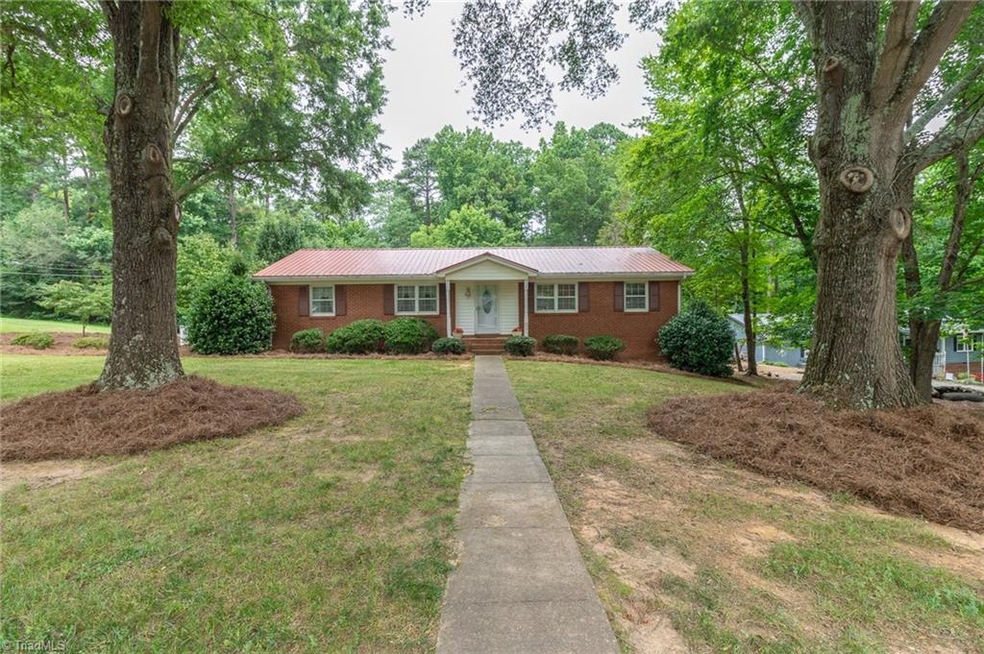 Sold $250,000 • Co-Listing Agent