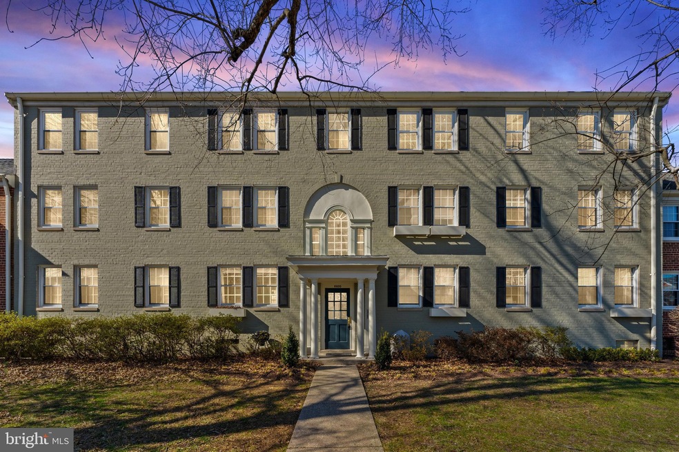 6600 Potomac Ave unit C2, Alexandria, VA 22307 - photo 1