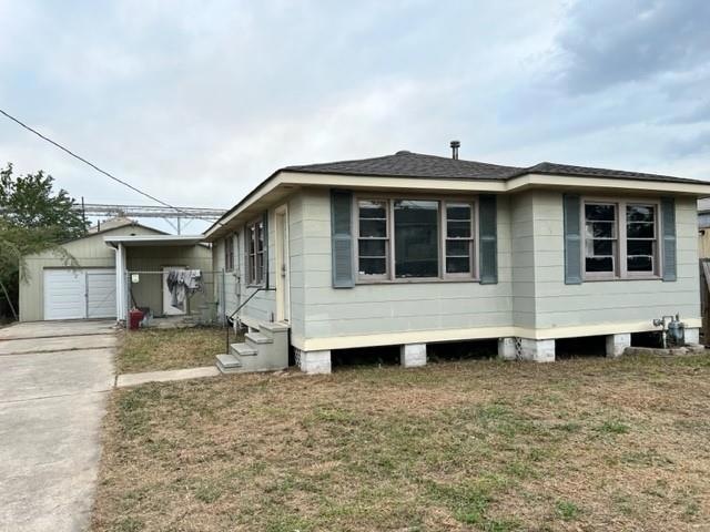 Front View of Home