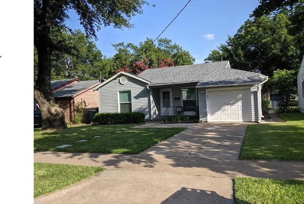 312 W Dexter St, Sherman, TX 75092 - photo 1