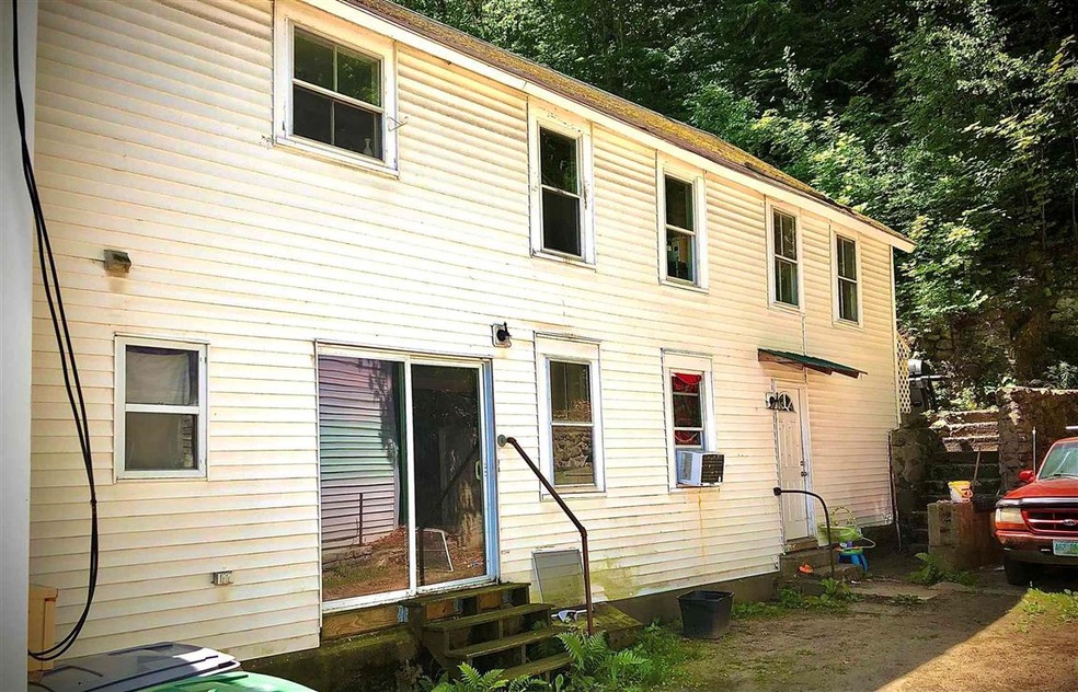 38 W Bow St, Franklin, NH 03235 - photo 1