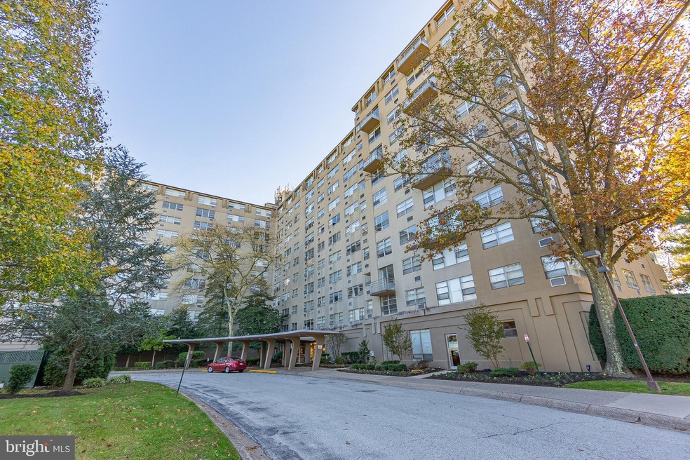 Radnor House unit 518, Bryn Mawr, PA 19010 - photo 1