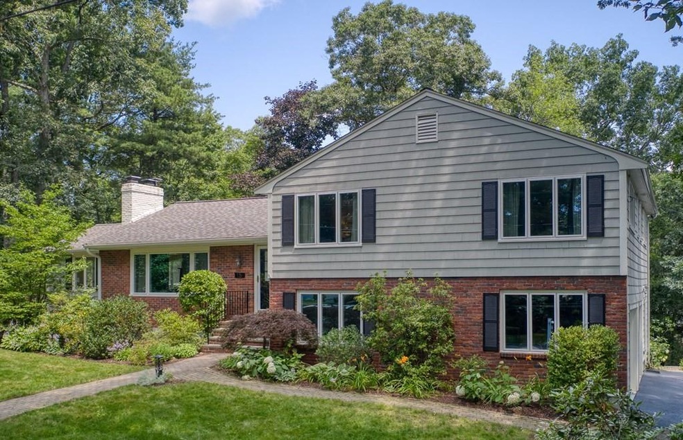 15 Deacon Hunt Dr, Acton, MA 01720 - photo 1