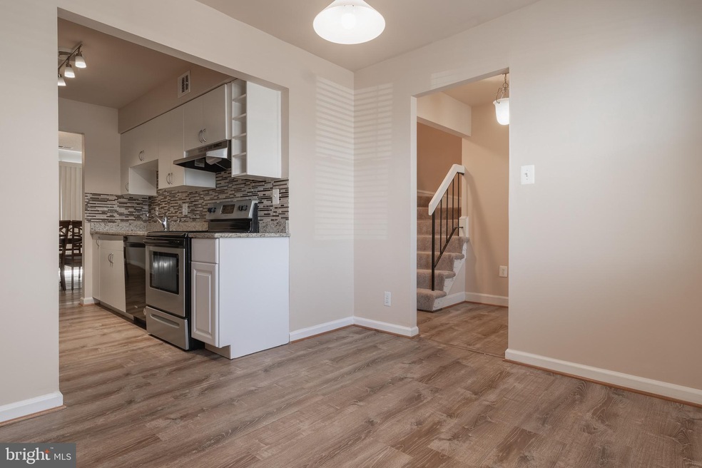 19664 Wootton Ave, Poolesville, MD 20837 - photo 1