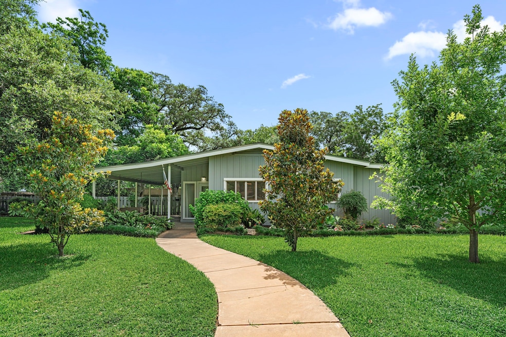 For Sale $595,000
