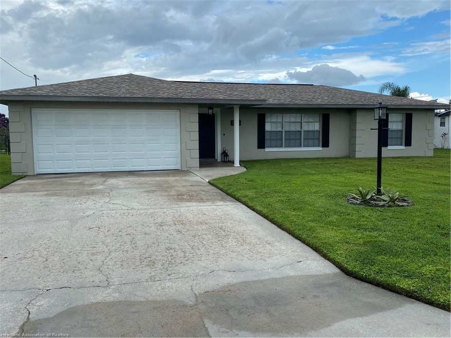 121 Temptation Ln, Lake Placid, FL 33852 - photo 1