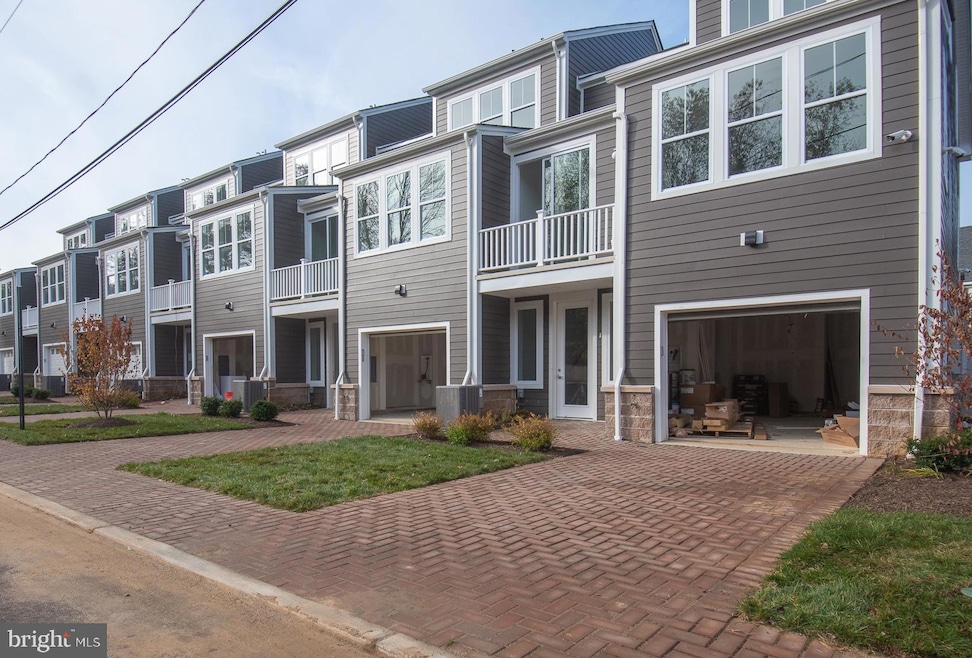 43 Princeton Hightstown Rd unit 2103, Princeton Junction, NJ 08550 - photo 1