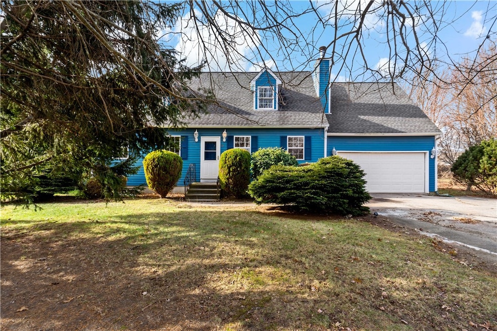 23 Gildas Ln, Portsmouth, RI 02871 - photo 1