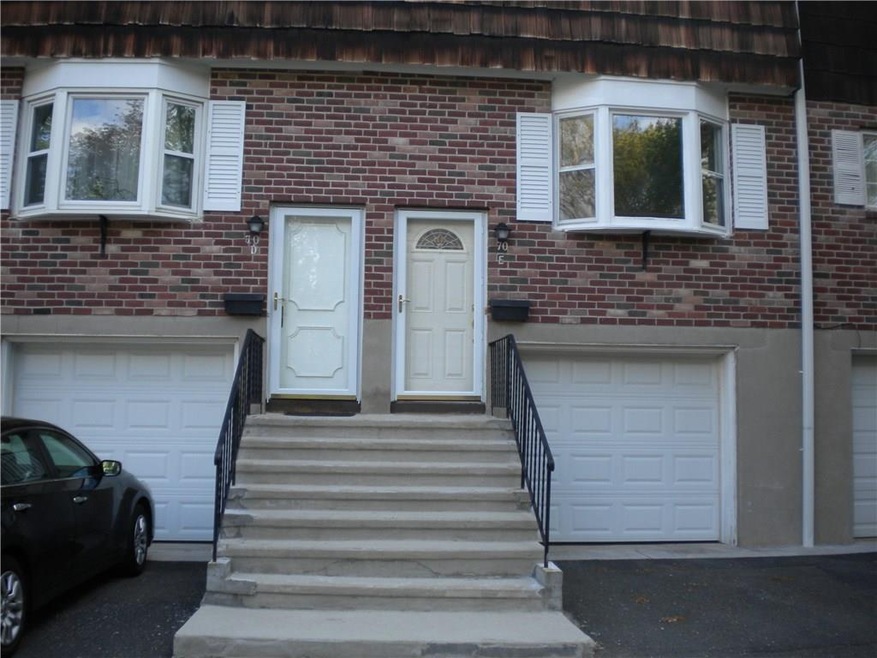 70 Leslie Rd unit E, Bridgeport, CT 06606 - photo 1