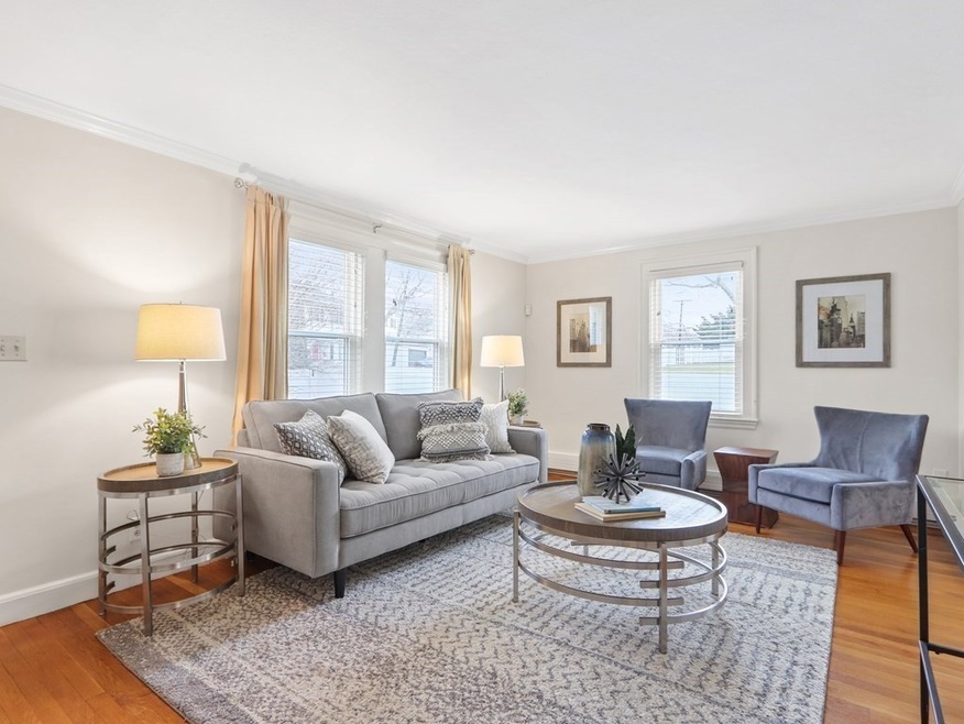 62-64 Rowe St unit A, Auburndale, MA 02466 - photo 1