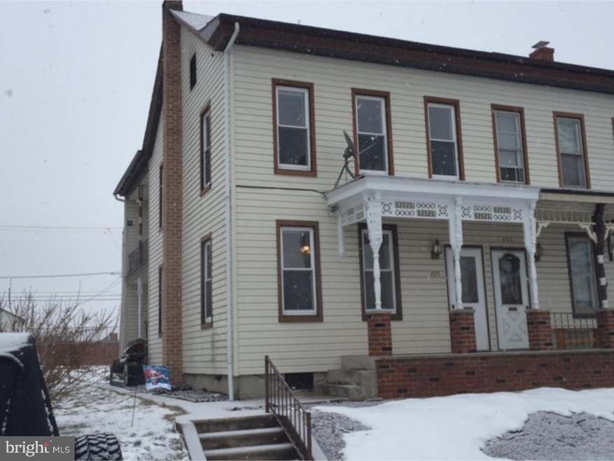405 Franklin St, Shoemakersville, PA 19555 - photo 1