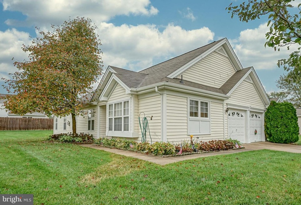 66 Maple Leaf Cir, Sewell, NJ 08080 - photo 1