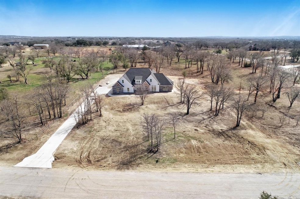 300 Arborview Dr, Weatherford, TX 76088 - photo 1