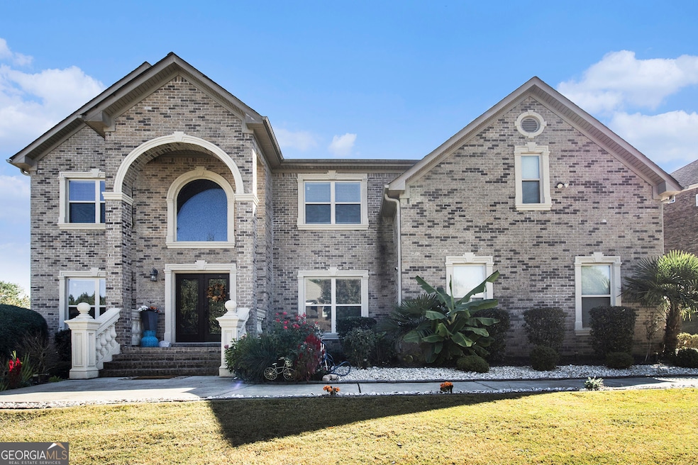 For Sale $700,000 • Co-Listing Agent