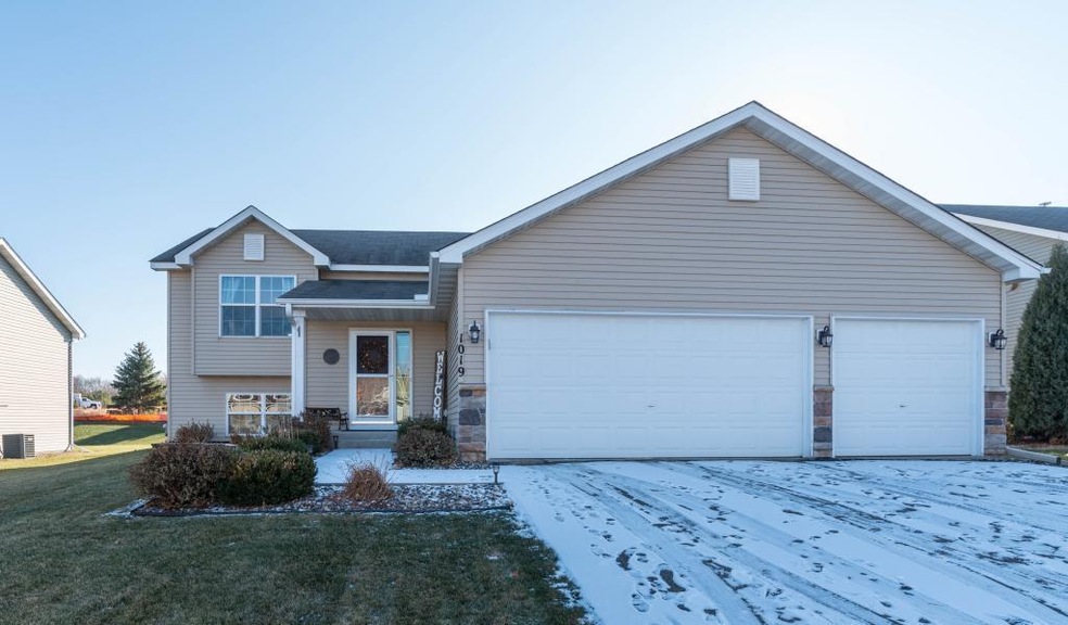 1019 Danube Ave-8169