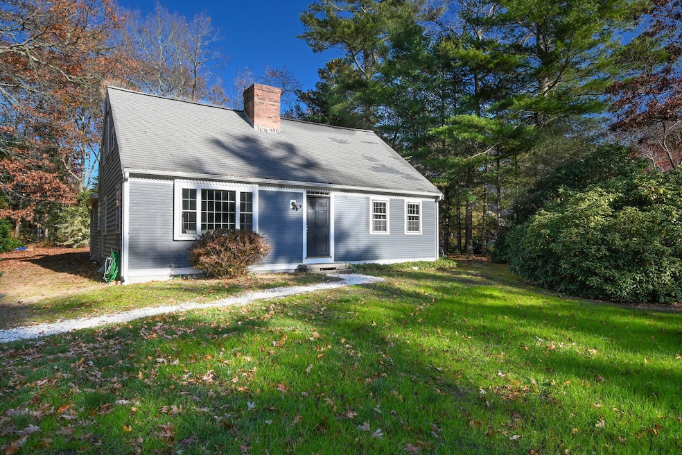 23 Old Fields Rd, Sandwich, MA 02563 - photo 1