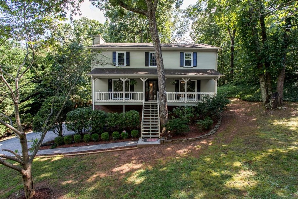 3272 Devaughn Dr NE, Marietta, GA 30066 - photo 1