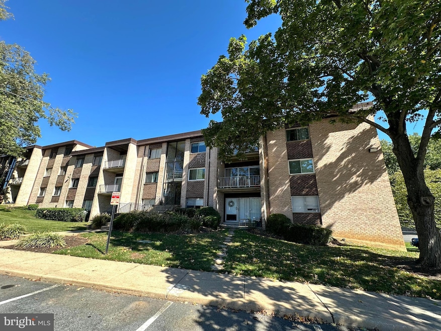 3722 Bel Pre Rd unit 12, Silver Spring, MD 20906 - photo 1